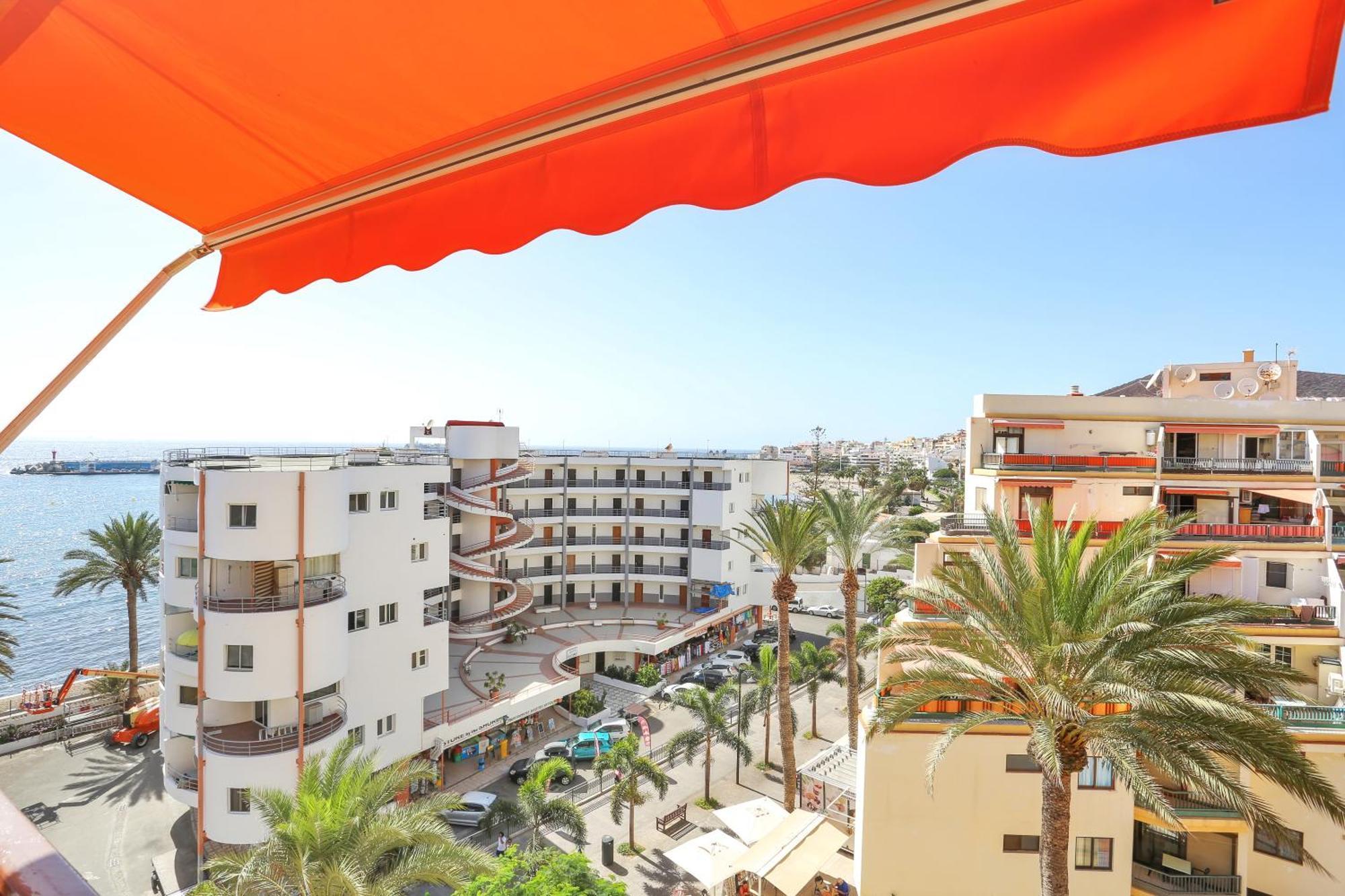 Luxory Dreamy Sunset, Seafront, Direct Access To The Promenade,Wifi,Pool,Free Parking Appartement Los Cristianos  Buitenkant foto