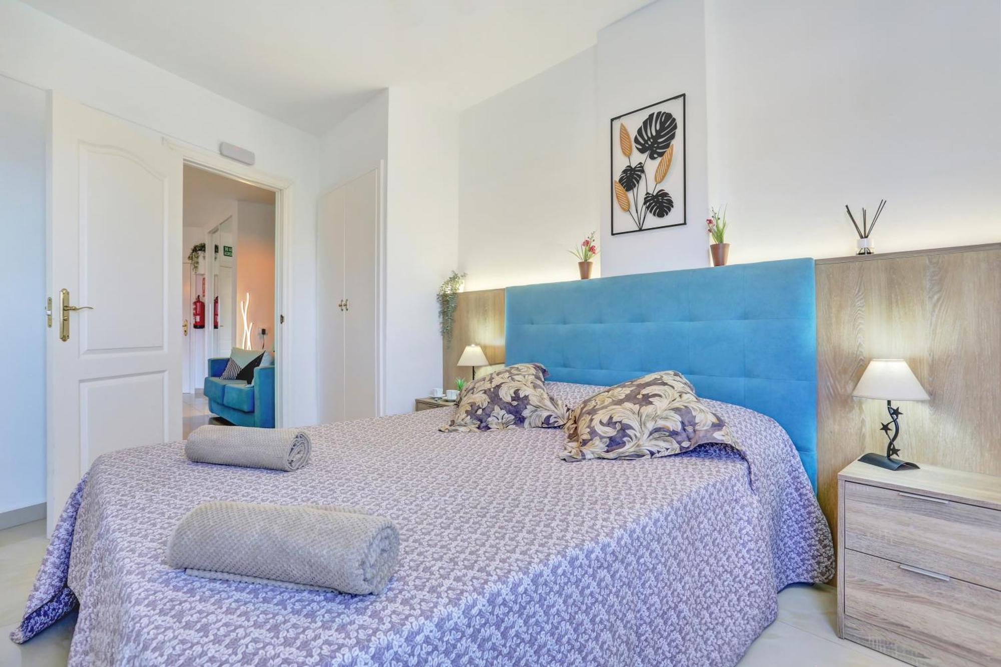 Luxory Dreamy Sunset, Seafront, Direct Access To The Promenade,Wifi,Pool,Free Parking Appartement Los Cristianos  Buitenkant foto